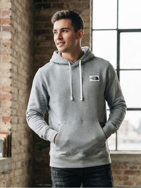 The North Face Men's Light Gray Pullover Hoodie
